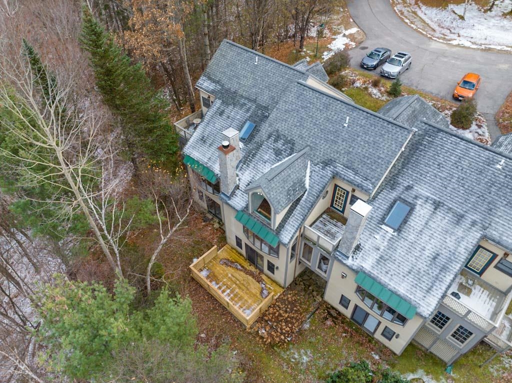 467 Longfellow Drive, Unit 67 Bethlehem, NH 03574 - Photo 2 of 40