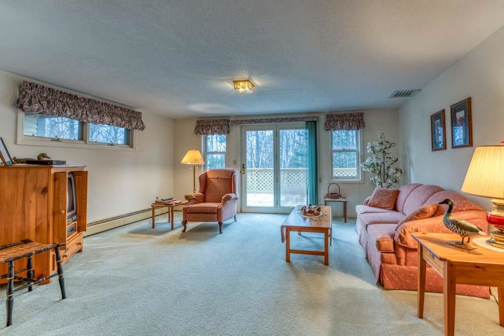 467 Longfellow Drive, Unit 67 Bethlehem, NH 03574 - Photo 28 of 40