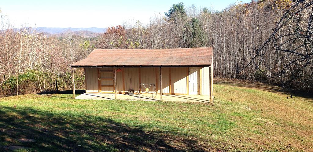 3139 Heidelbach School Road Stuart, VA 24171 - Photo 10 of 36 Gallery Image 10