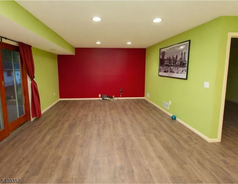 1016 Washington Valley Road Bridgewater, NJ 07920 - Photo 12 of 13