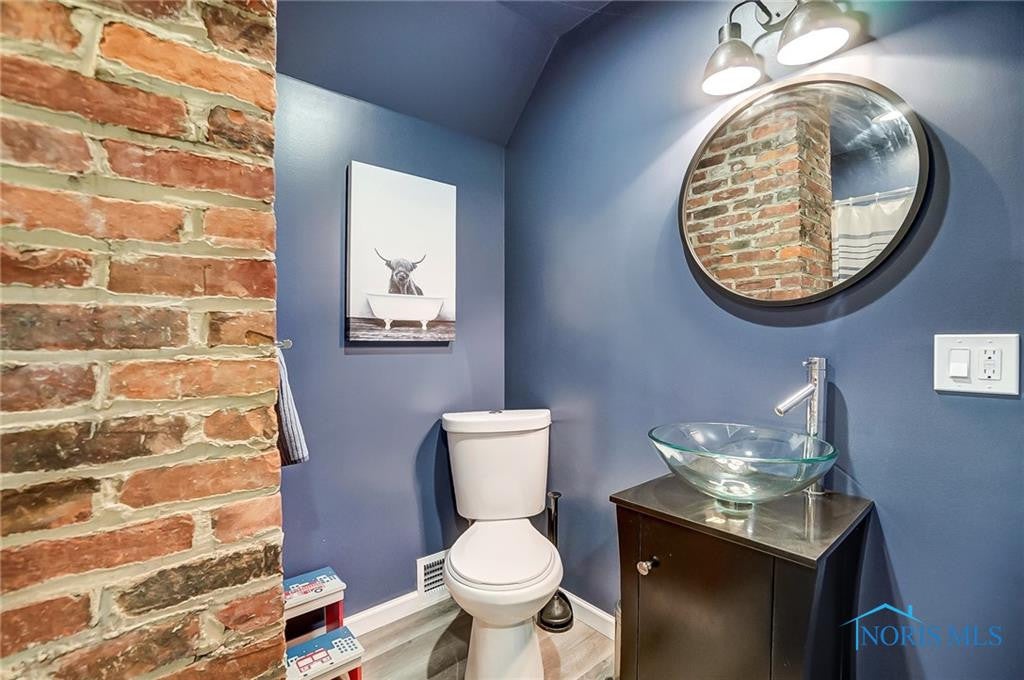 3872 Brookside Road Toledo, OH 43606 - Photo 33 of 44 Gallery Image 33