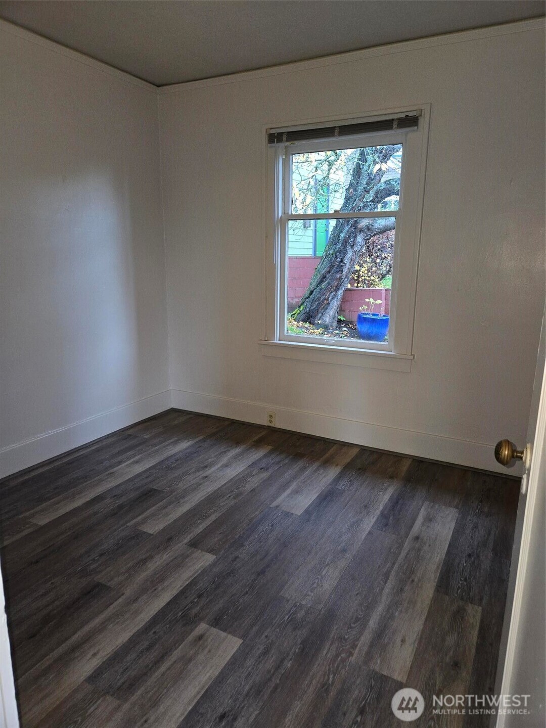 500 Gladstone Street Bellingham, WA 98225 - Photo 5 of 16 a view of room with window and hardwood floor
