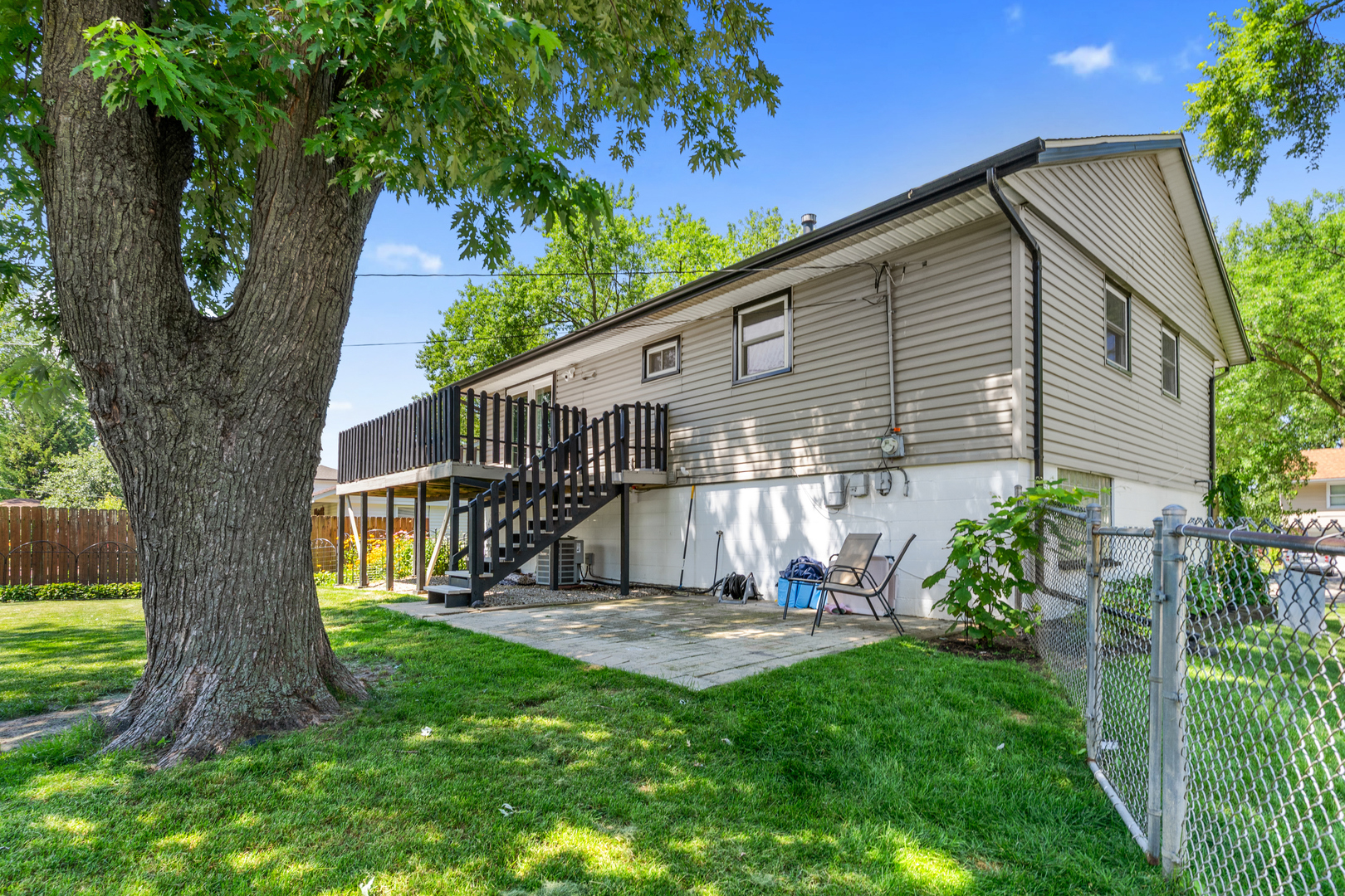 543 Ridge Circle Streamwood, IL 60107 - Photo 20 of 20