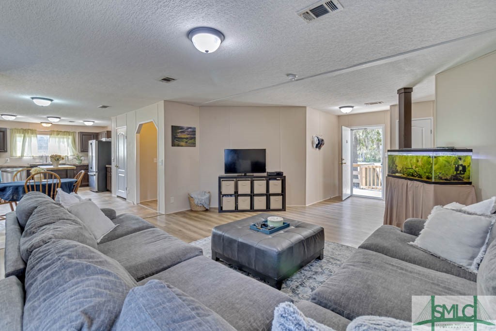 79 Smiley Loop Road Riceboro, GA 31323 - Photo 7 of 32 Gallery Image 7