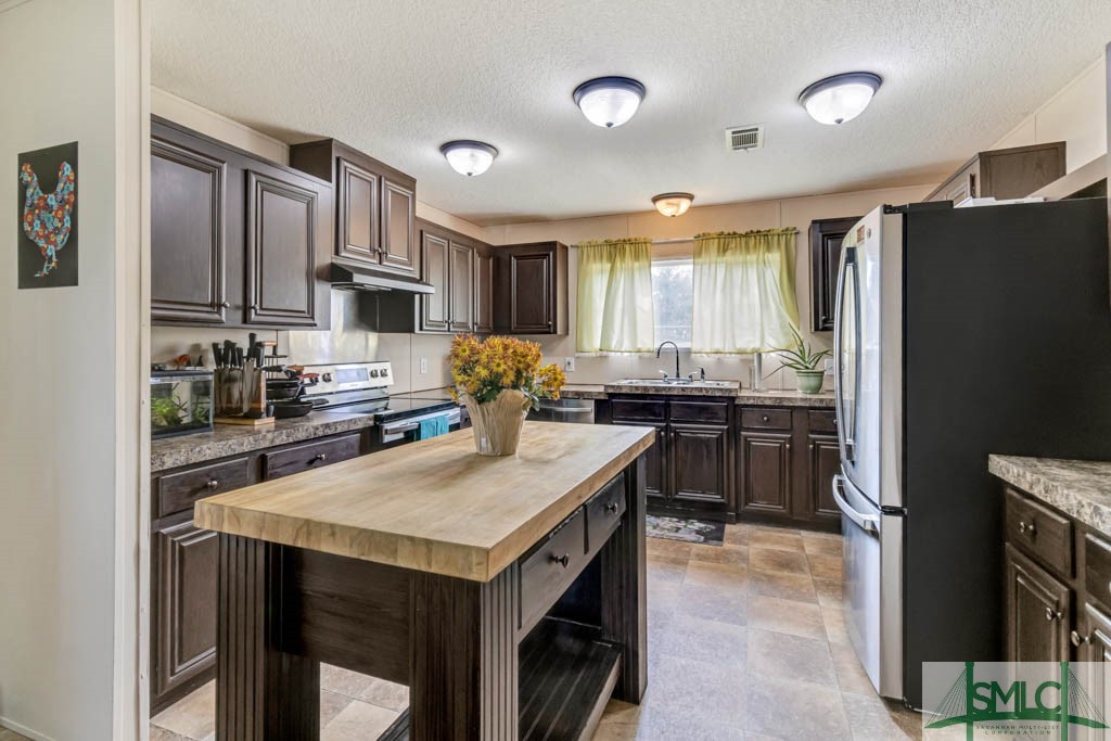79 Smiley Loop Road Riceboro, GA 31323 - Photo 10 of 32 Gallery Image 10