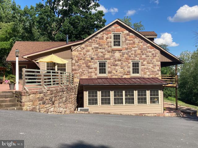 400 Sandy Hill Road Denver, PA 17517 - Photo 2 of 20