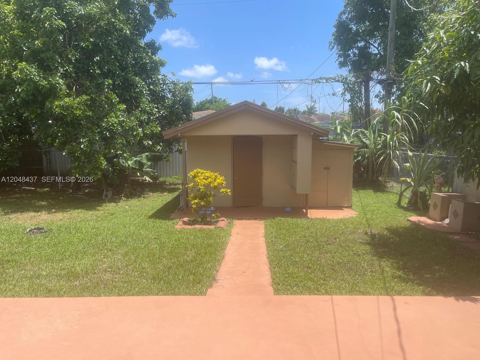430 Southeast 5th Street Hialeah, FL 33010 - Photo 21 of 24