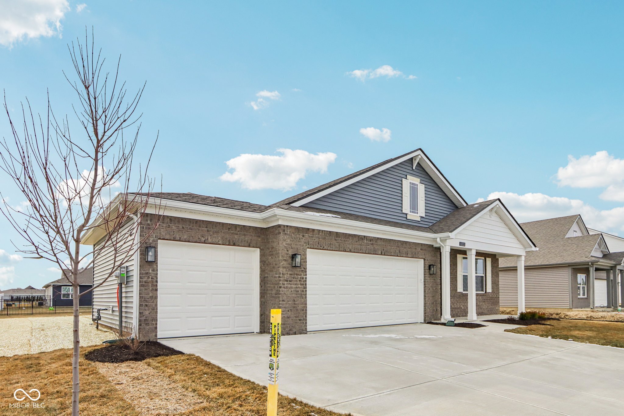 6313 Flag Whitestown, IN 46075 - Photo 2 of 34