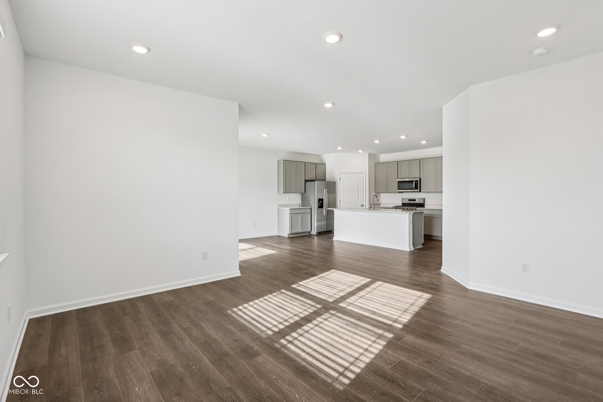 6313 Flag Whitestown, IN 46075 - Photo 8 of 34