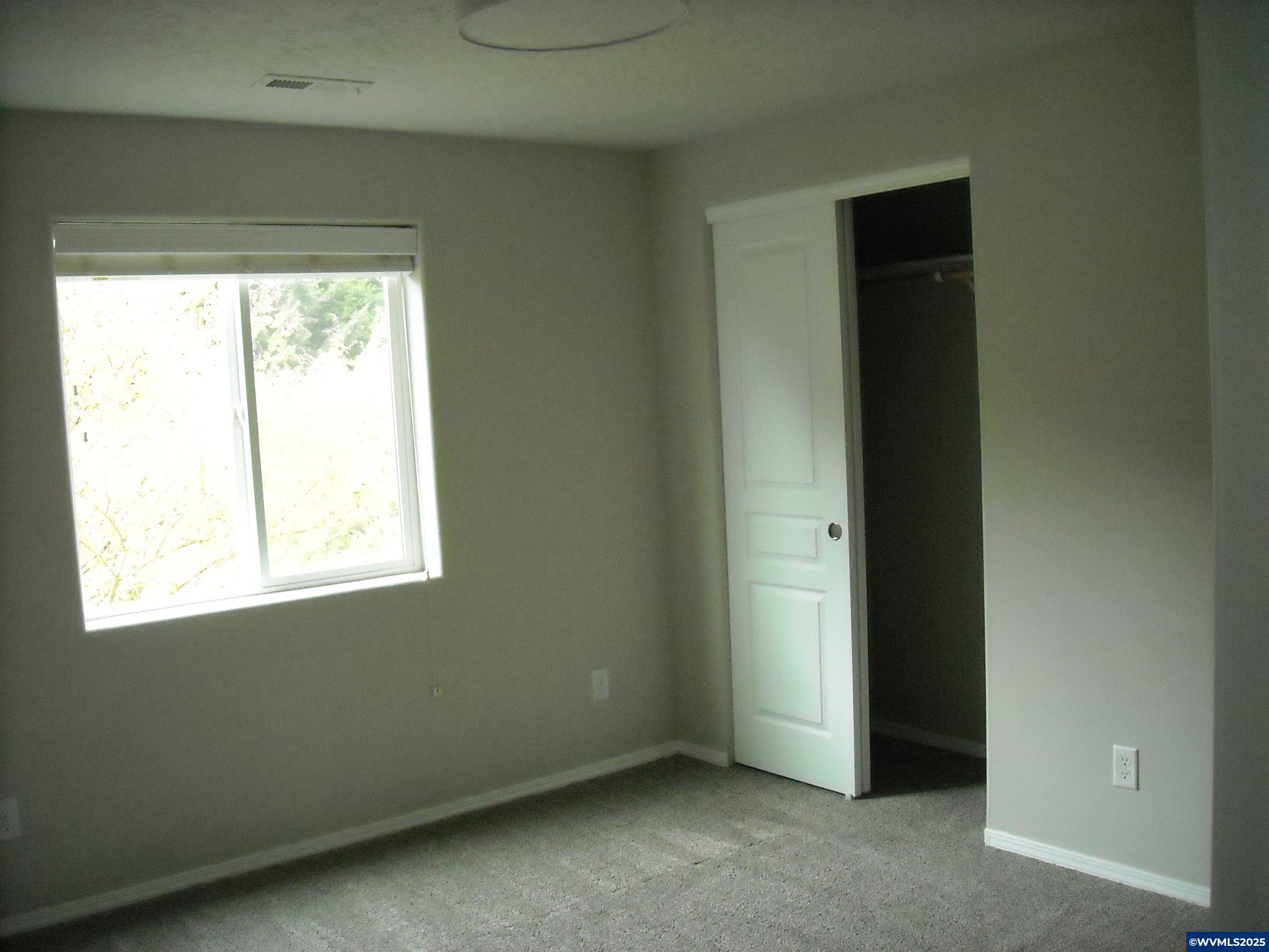840 North Pointe Drive Northwest Albany, OR 97321 - Photo 14 of 30