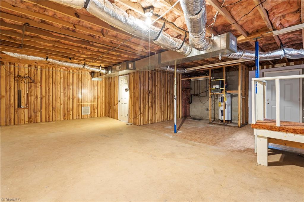 113 Foxdale Road King, NC 27021 - Photo 21 of 30 Gallery Image 21