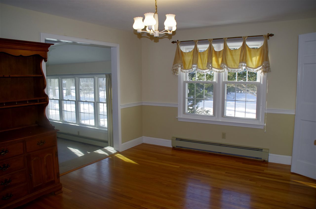 38 Woodridge Road Durham, NH 03824 - Photo 22 of 39