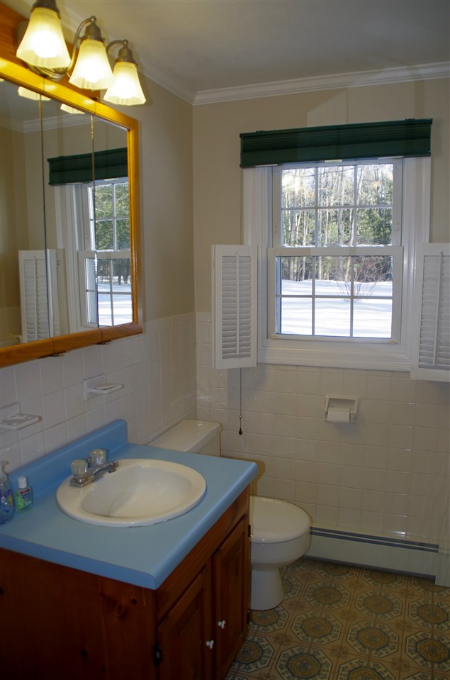 38 Woodridge Road Durham, NH 03824 - Photo 27 of 39