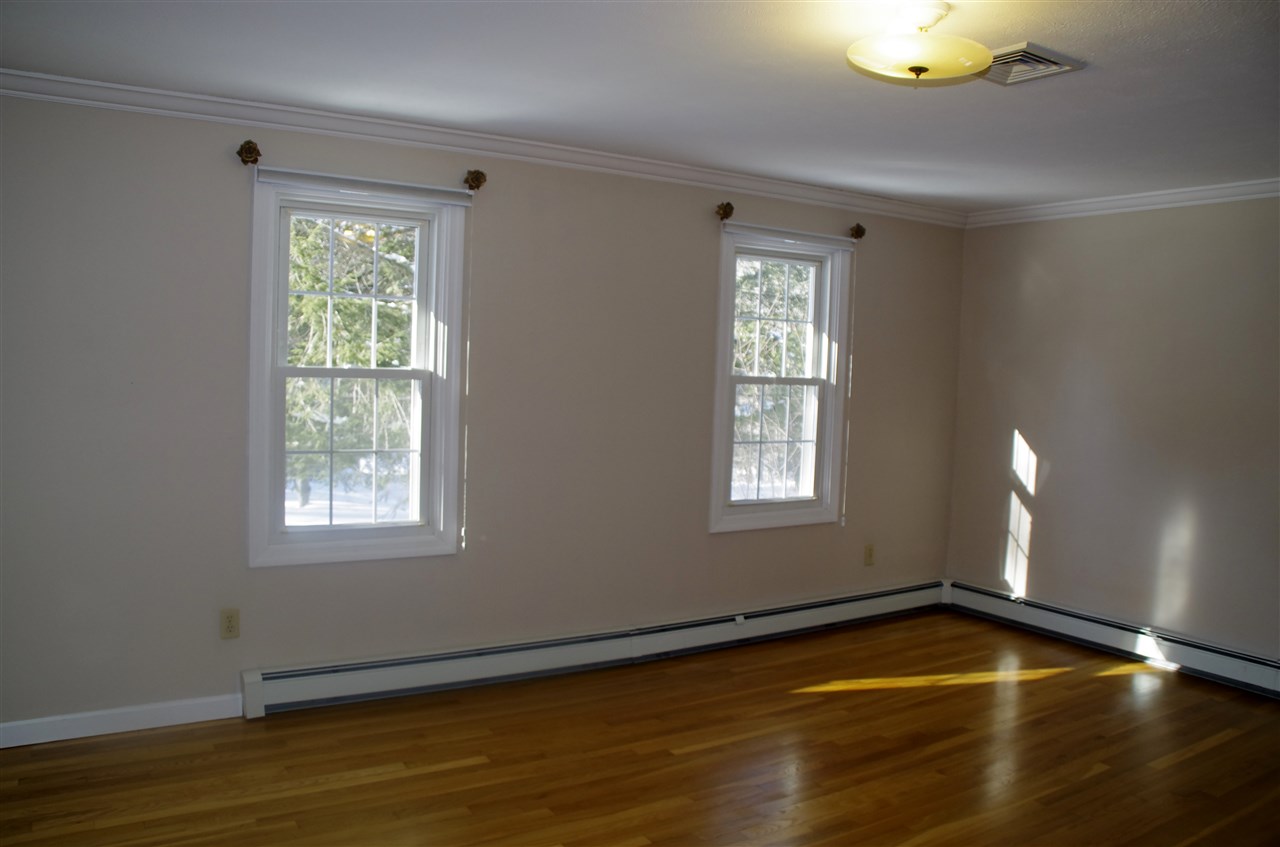 38 Woodridge Road Durham, NH 03824 - Photo 33 of 39