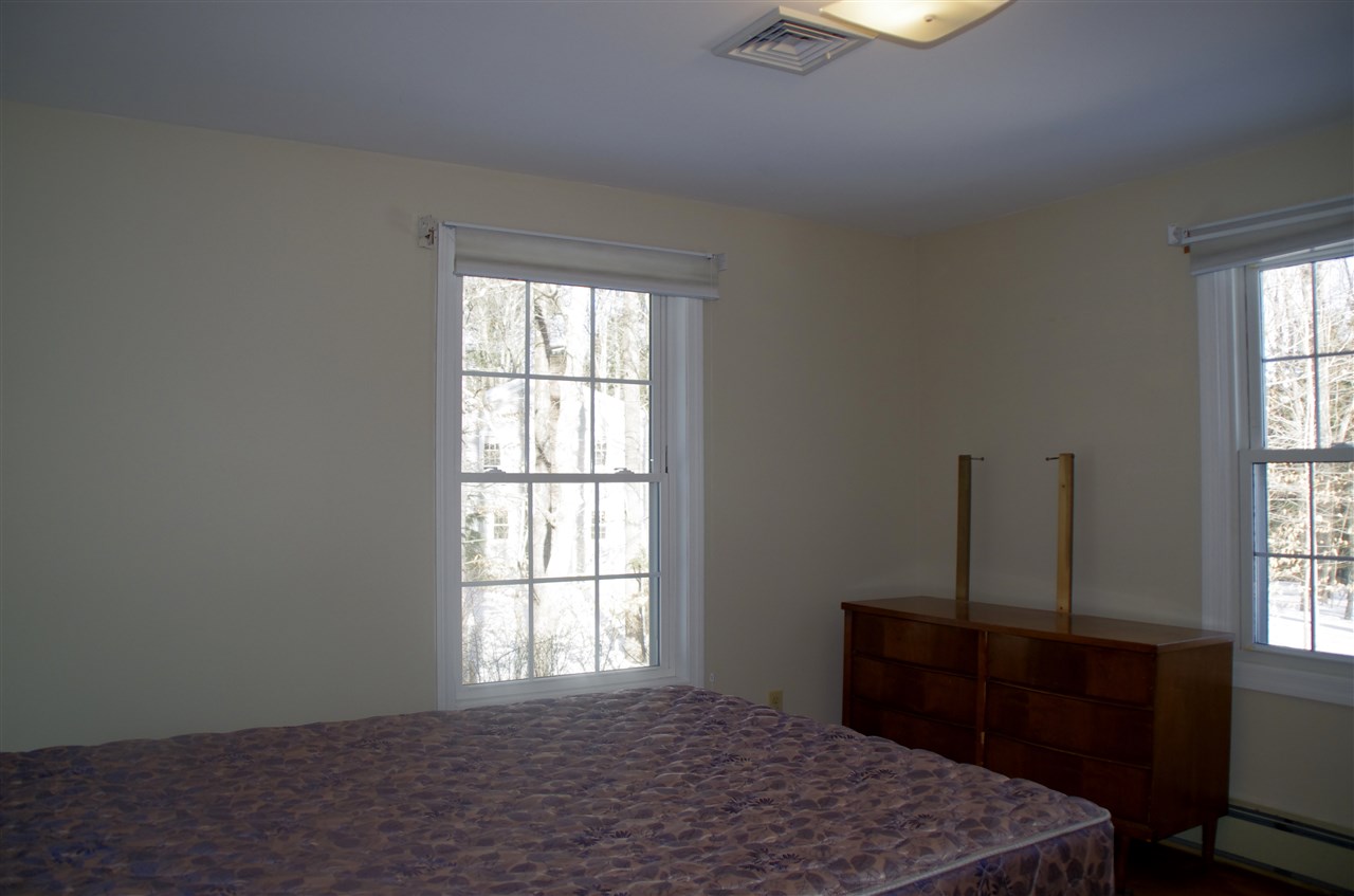 38 Woodridge Road Durham, NH 03824 - Photo 35 of 39