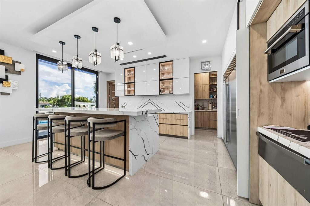 2581 Northeast 50th Street Lighthouse Point, FL 33064 - Photo 20 of 83 Photo 20