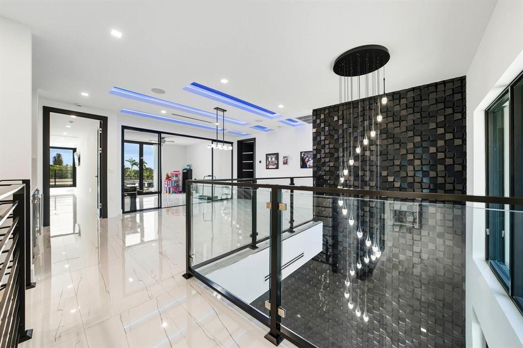 2581 Northeast 50th Street Lighthouse Point, FL 33064 - Photo 26 of 83 Photo 26