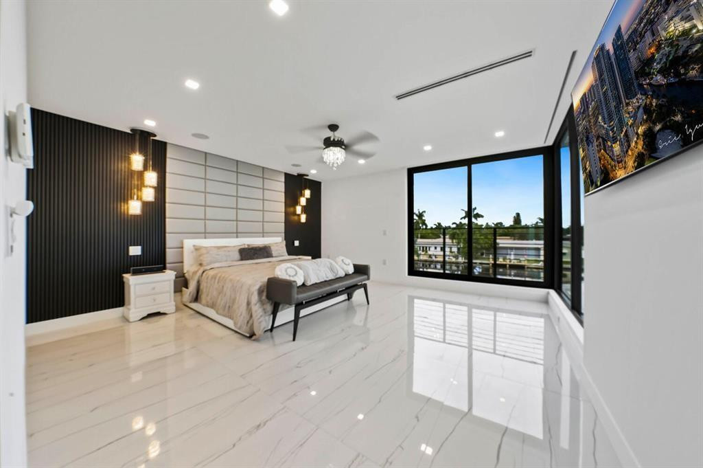 2581 Northeast 50th Street Lighthouse Point, FL 33064 - Photo 32 of 83 Photo 32