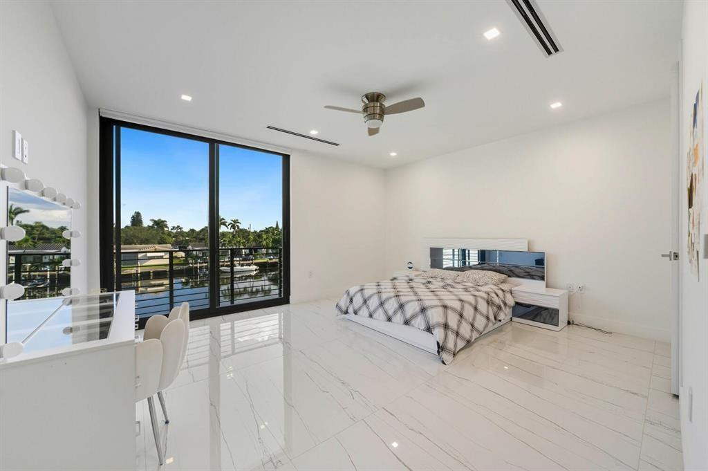 2581 Northeast 50th Street Lighthouse Point, FL 33064 - Photo 39 of 83 Photo 39