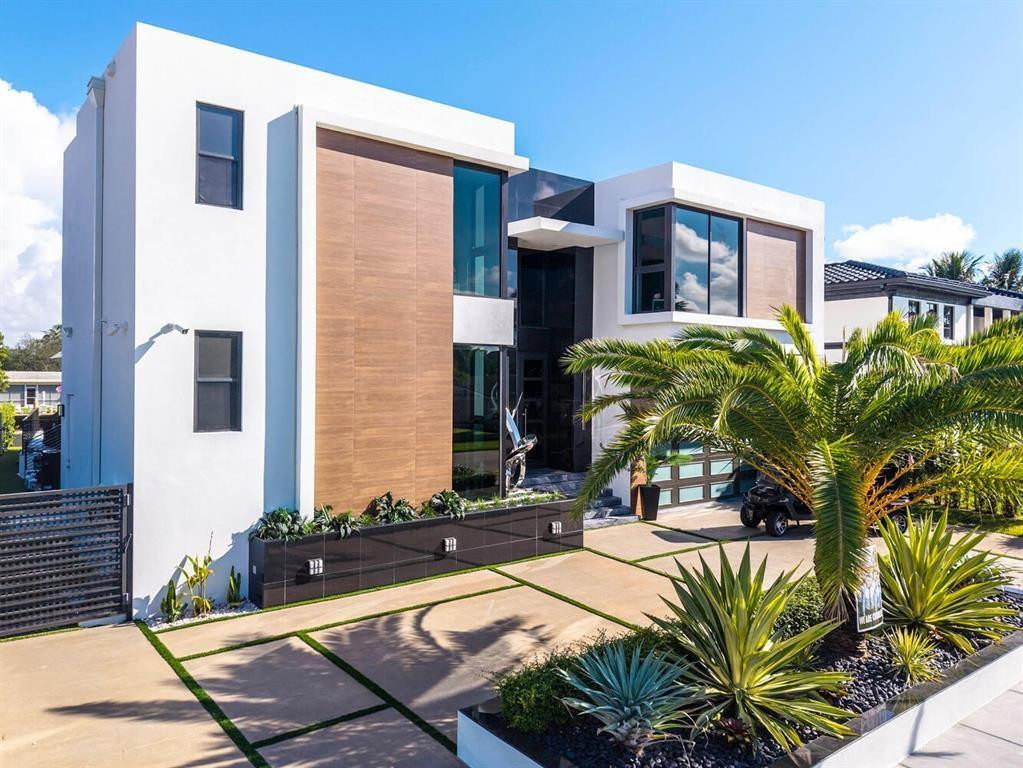 2581 Northeast 50th Street Lighthouse Point, FL 33064 - Photo 54 of 83 Photo 54