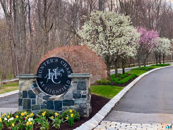 $545,000 | 405 Hunter Drive, Unit 405, Litchfield, CT 06759