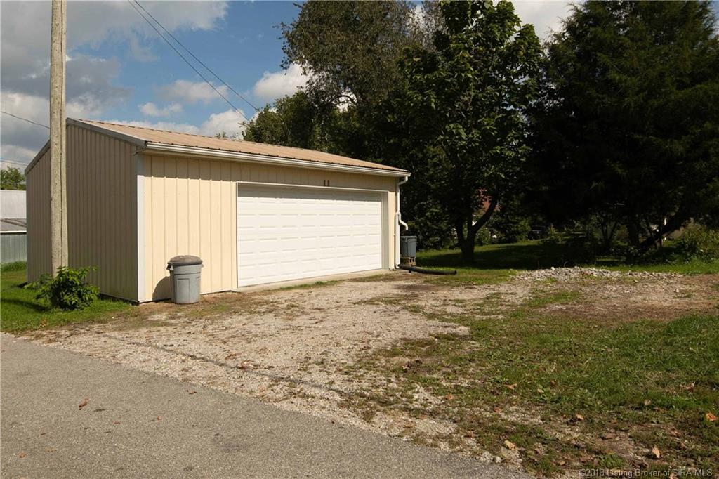 323 Ridley Street Corydon, IN 47112 - Photo 6 of 30 Gallery Image 6