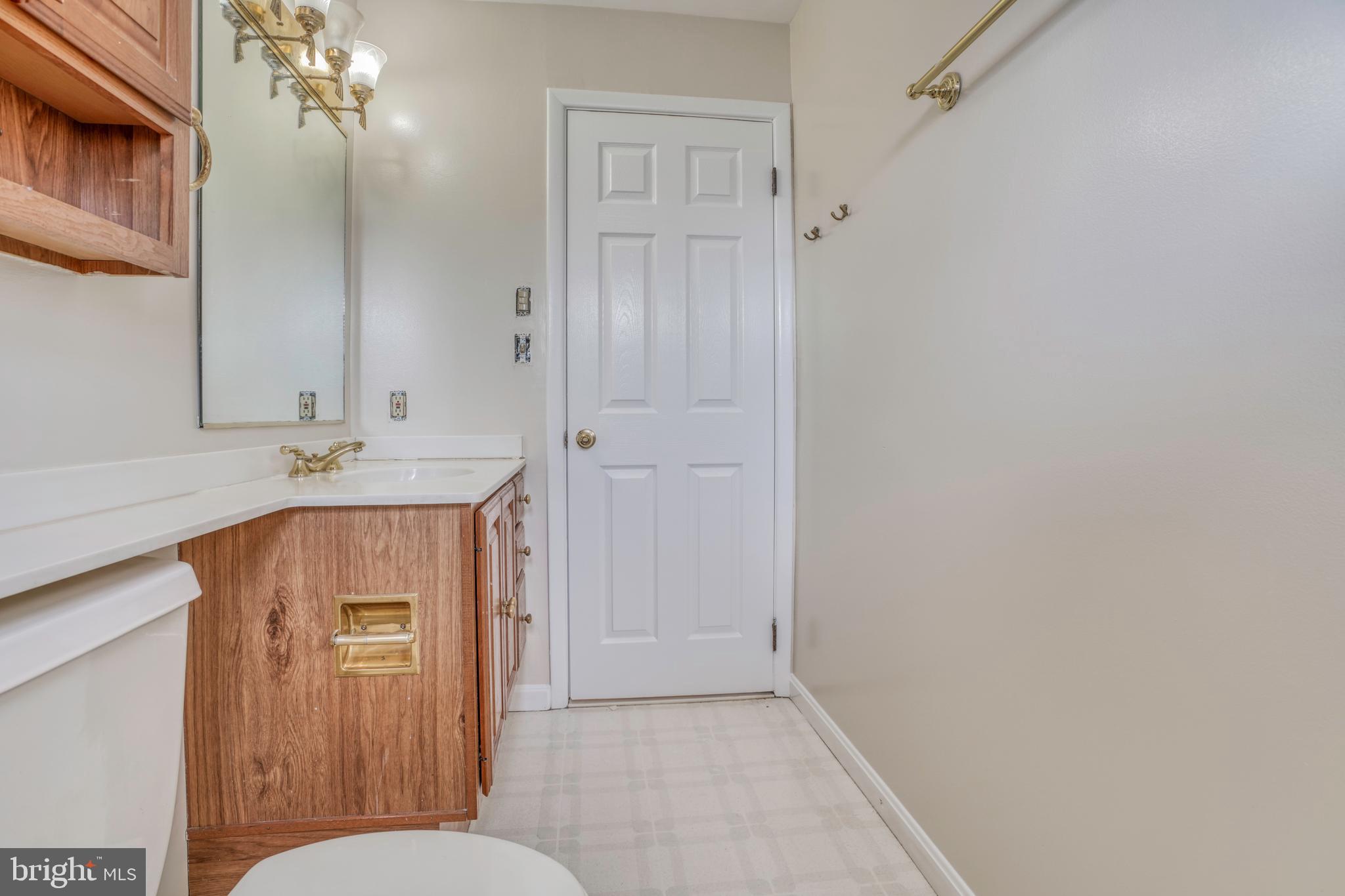 2107 Pitney Road Baltimore, MD 21234 - Photo 15 of 21 Gallery Image 15