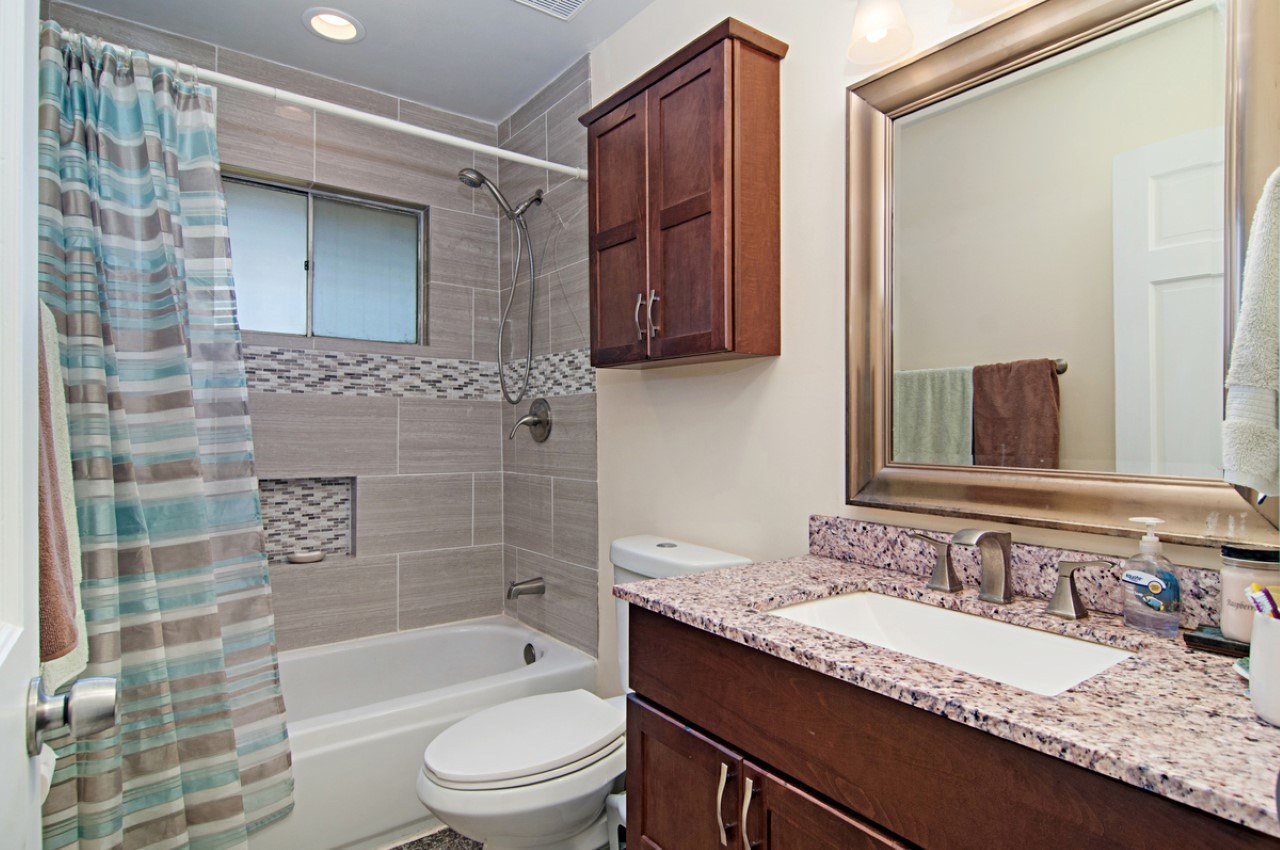 722 Hackberry Place Fallbrook, CA 92028 - Photo 11 of 24