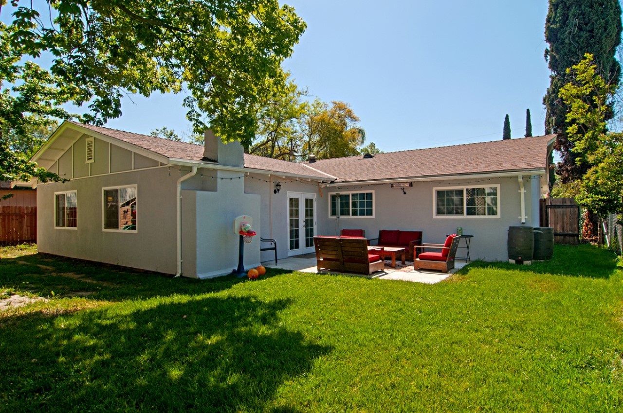 722 Hackberry Place Fallbrook, CA 92028 - Photo 19 of 24