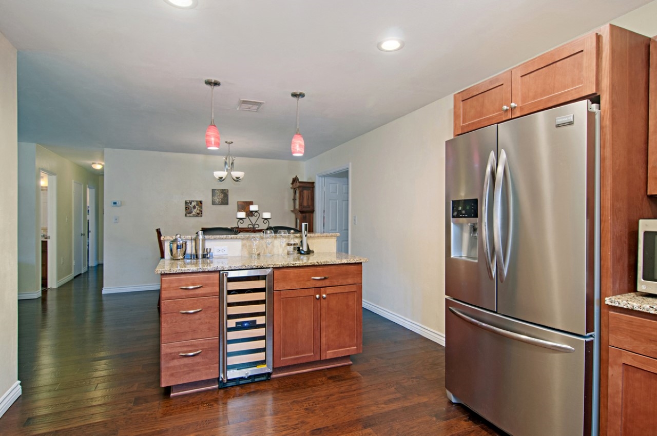 722 Hackberry Place Fallbrook, CA 92028 - Photo 3 of 24