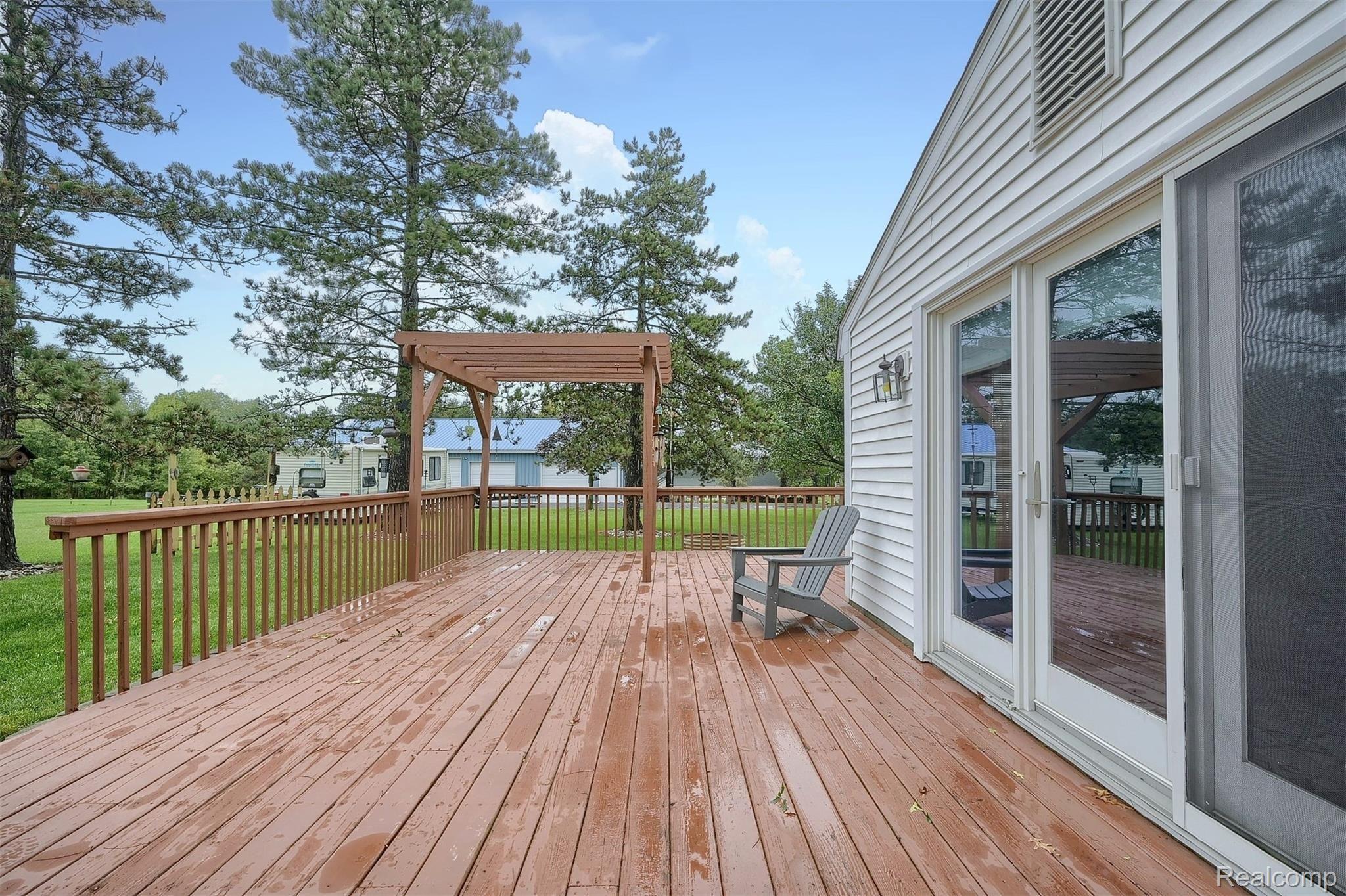 8388 Gale Road Goodrich, MI 48438 - Photo 28 of 29 35-Deck.jpg