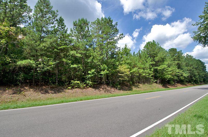 5950 Glendon Carthage Road Carthage, NC 28327 - Photo 1 of 7