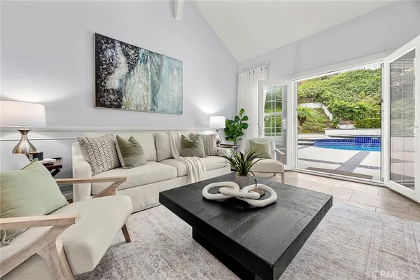 $1,550,000 | 525 South Andover Drive, Anaheim Hills, CA 92807