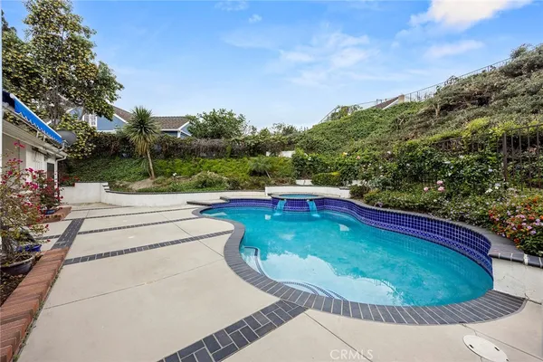 $1,550,000 | 525 South Andover Drive, Anaheim Hills, CA 92807