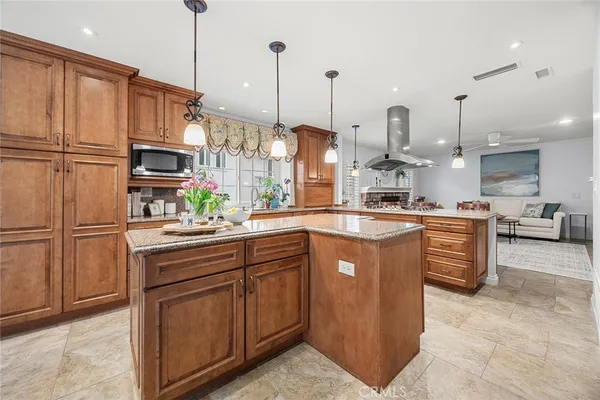 $1,550,000 | 525 South Andover Drive, Anaheim Hills, CA 92807