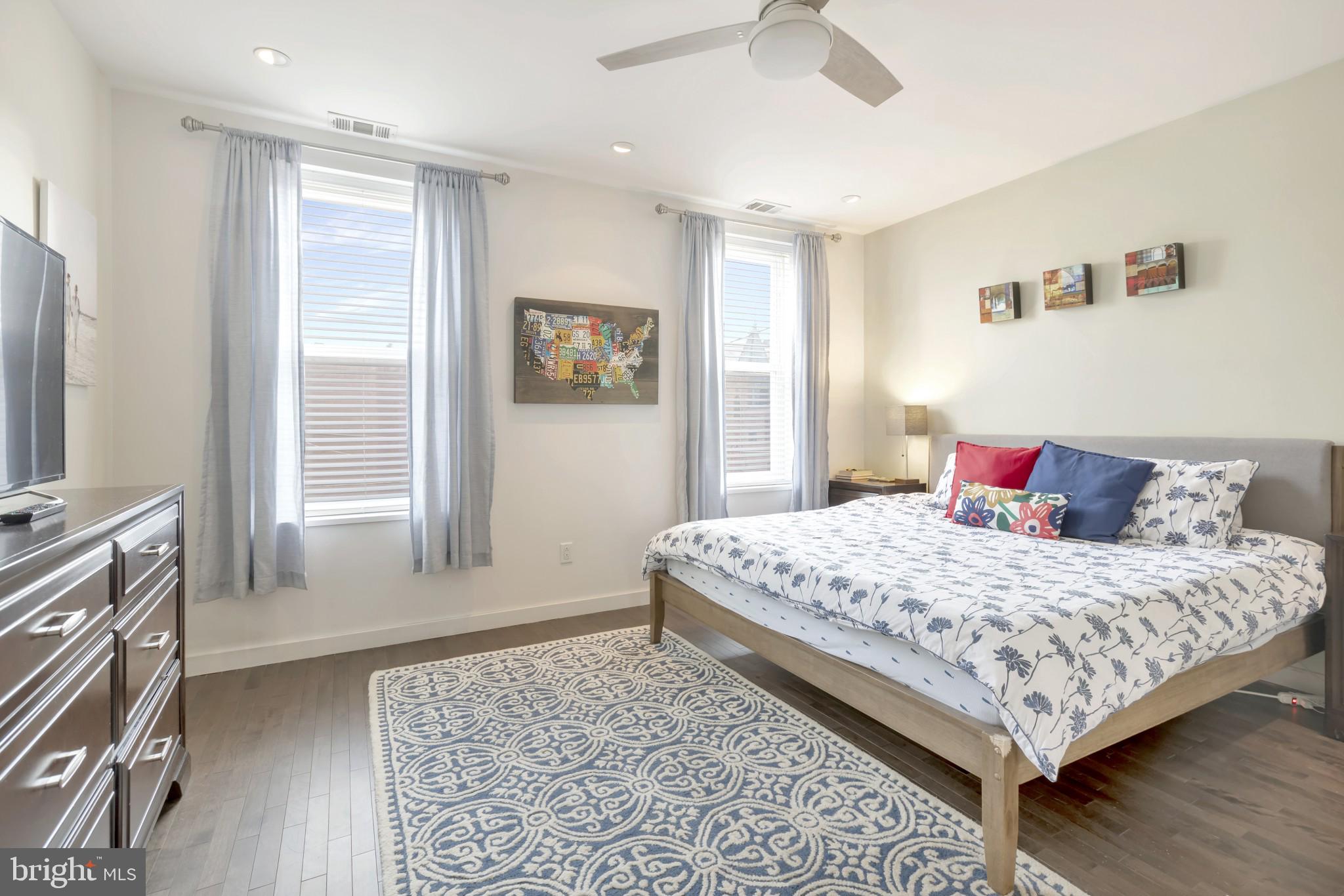 1737 Tasker Street Philadelphia, PA 19145 - Photo 23 of 41 Gallery Image 23