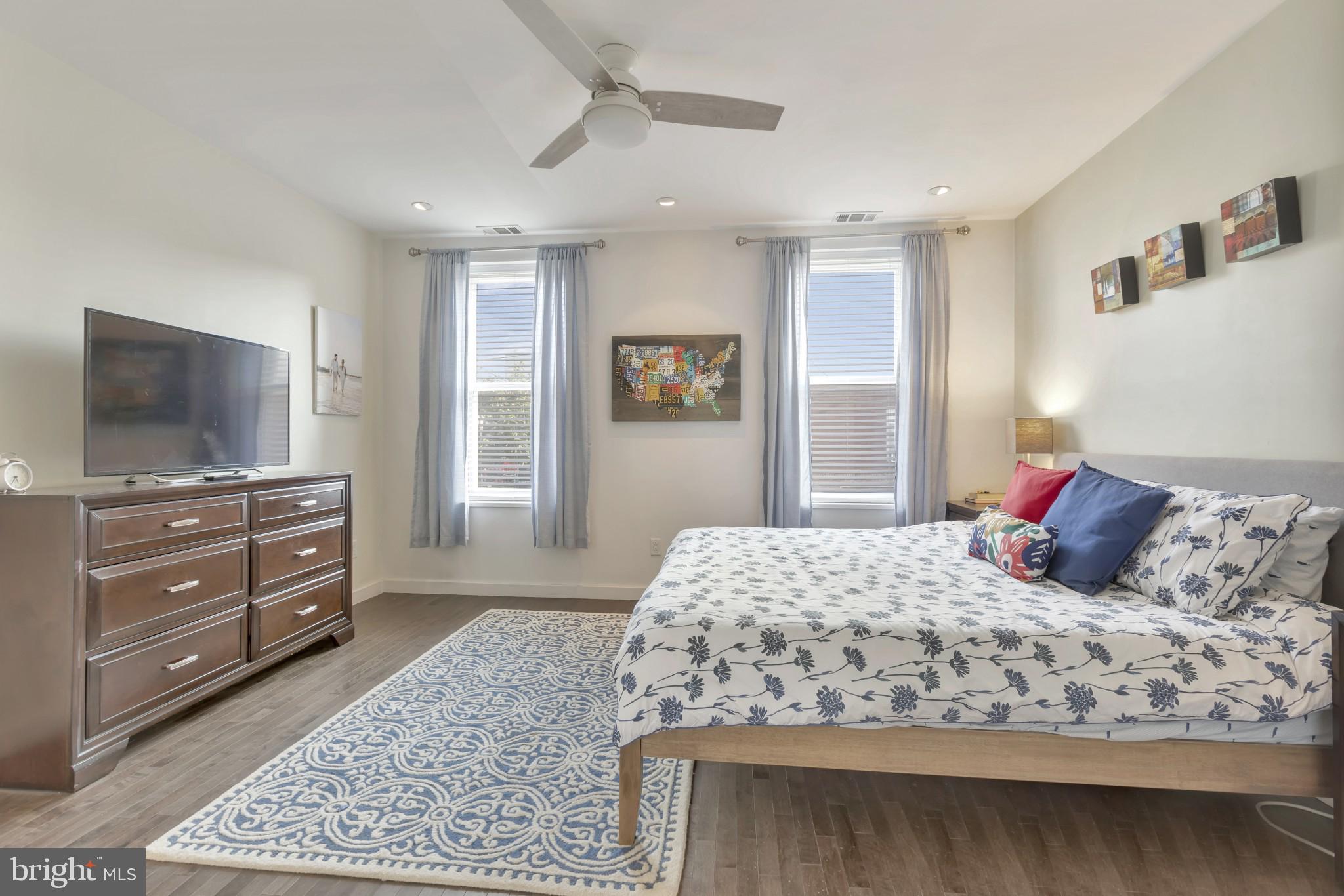 1737 Tasker Street Philadelphia, PA 19145 - Photo 24 of 41 Gallery Image 24
