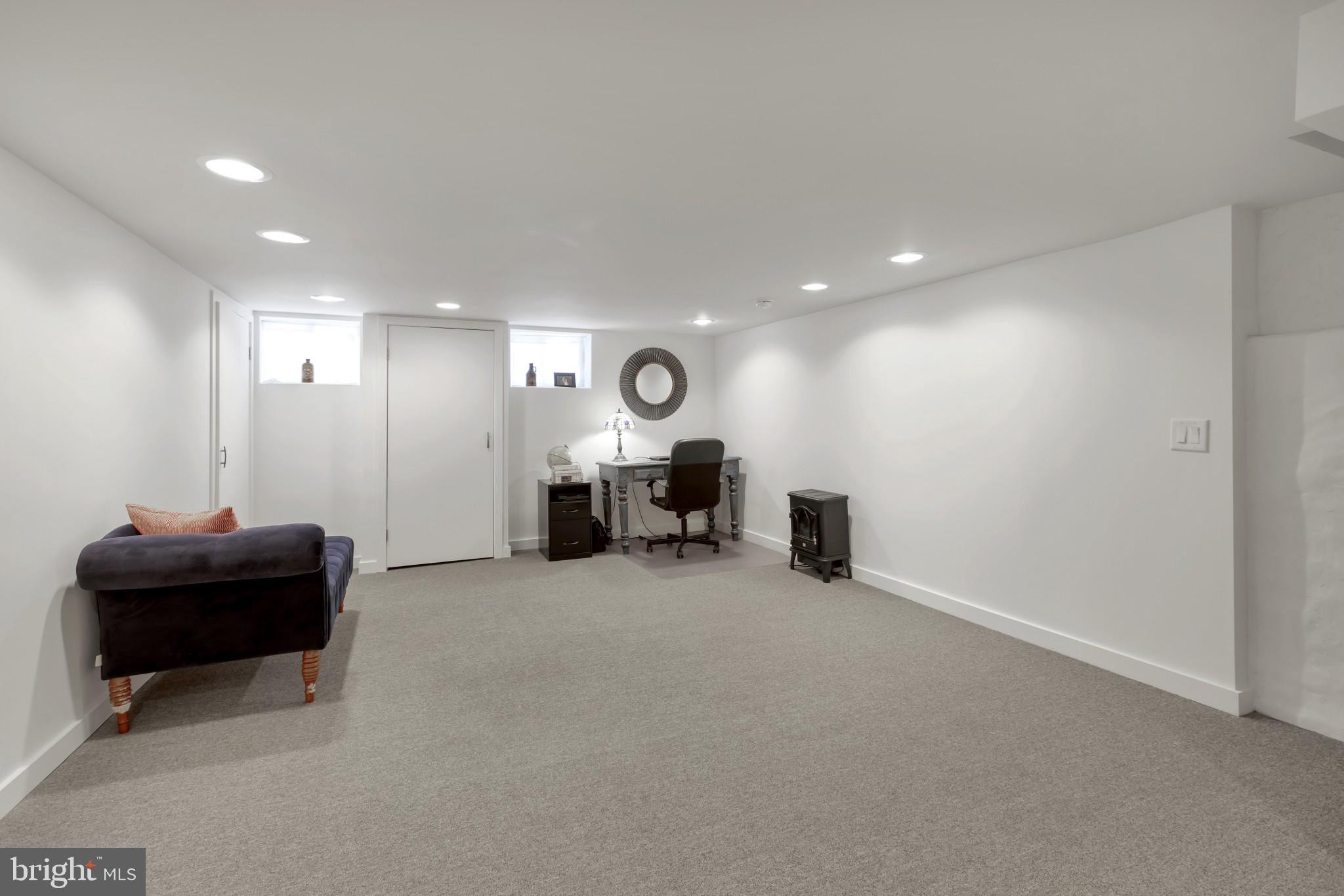 1737 Tasker Street Philadelphia, PA 19145 - Photo 29 of 41 Gallery Image 29