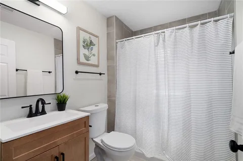 $240,000 | 1227 Garfield Avenue, Kansas City, KS 66104