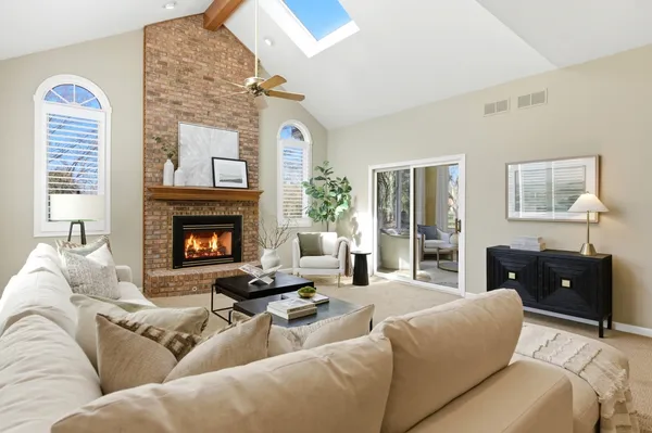 $1,125,000 | 4029 Broadmoor Circle, Naperville, IL 60564