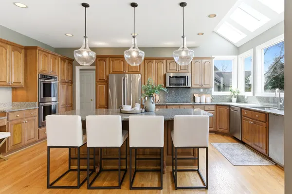 $1,125,000 | 4029 Broadmoor Circle, Naperville, IL 60564