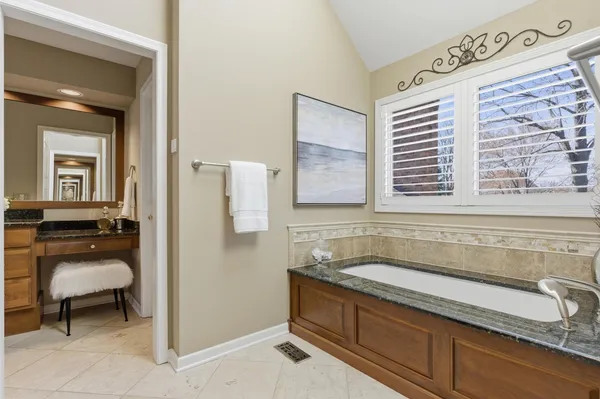 $1,125,000 | 4029 Broadmoor Circle, Naperville, IL 60564