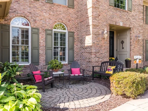 $1,125,000 | 4029 Broadmoor Circle, Naperville, IL 60564