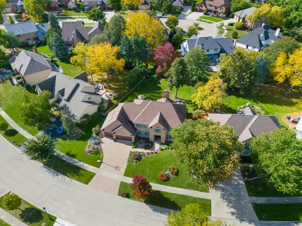 $1,125,000 | 4029 Broadmoor Circle, Naperville, IL 60564
