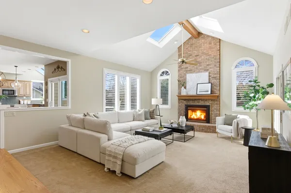 $1,125,000 | 4029 Broadmoor Circle, Naperville, IL 60564