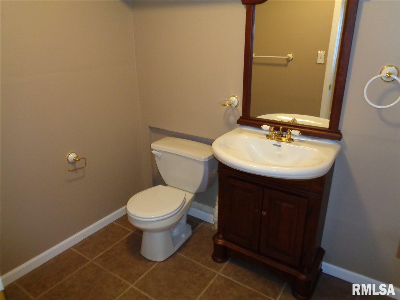 1933 Cobblestone Washington, IL 61571 - Photo 14 of 15 Gallery Image 14