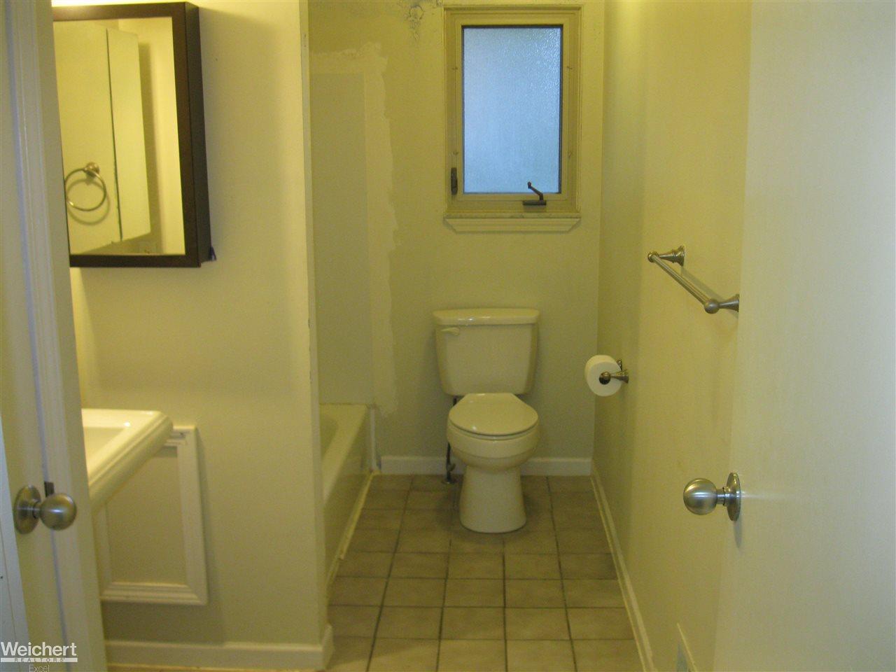 3231 West Utica Road Utica, MI 48317 - Photo 20 of 23