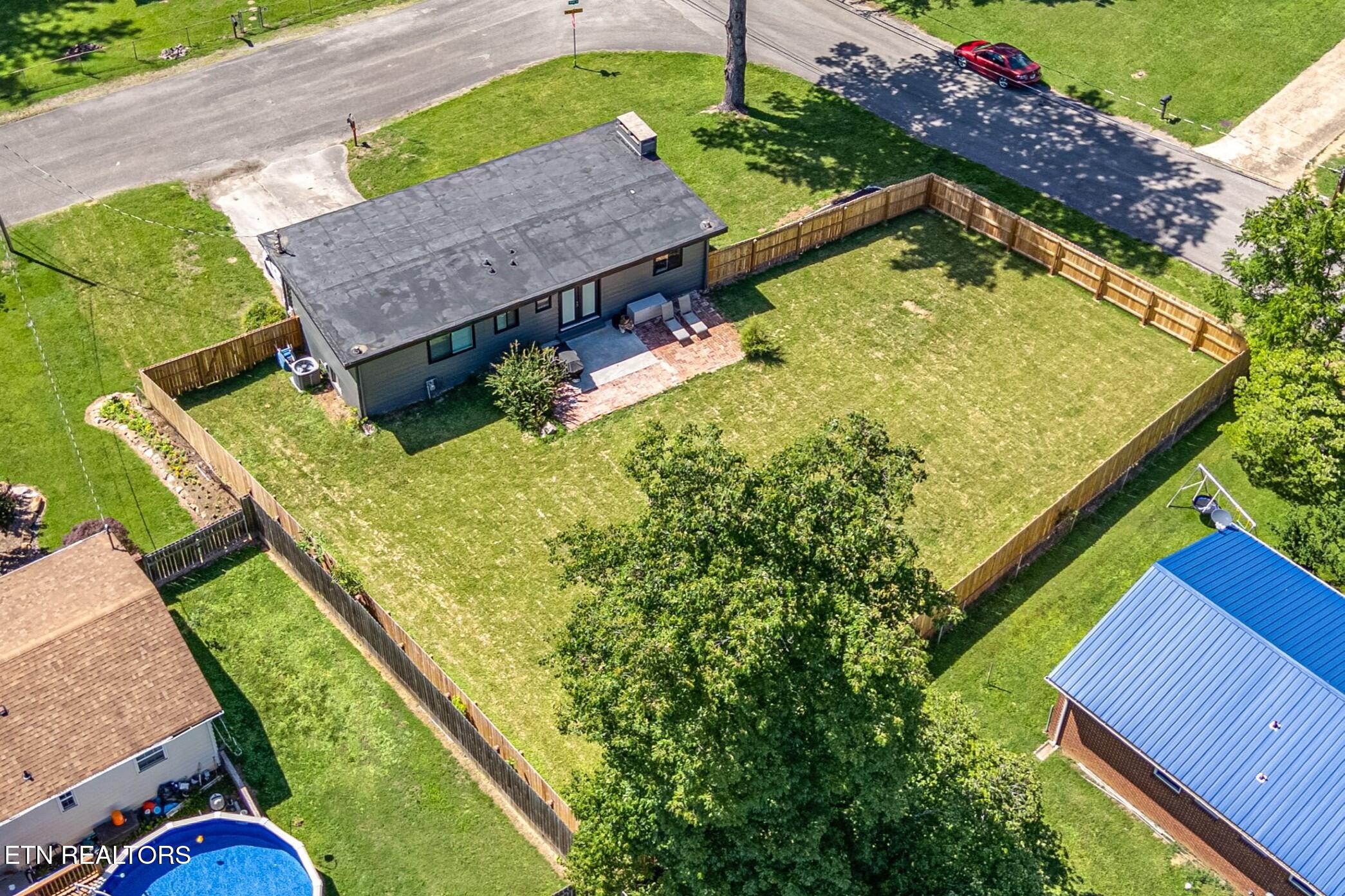 101 Wayne Place Oak Ridge, TN 37830 - Photo 43 of 43 09-Drone A4-Z