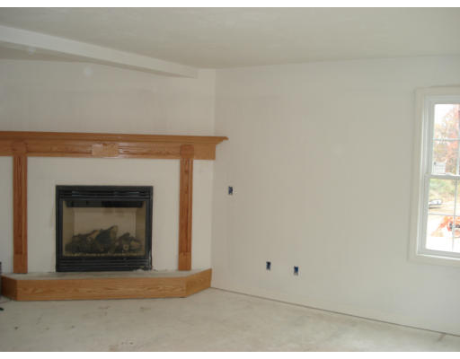 640 Southbridge Road Warren, MA 01083 - Photo 11 of 16