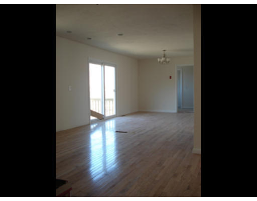 640 Southbridge Road Warren, MA 01083 - Photo 7 of 16